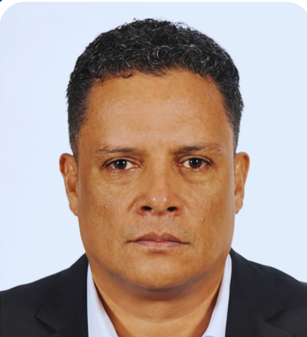 Carlos Calderón Calderón