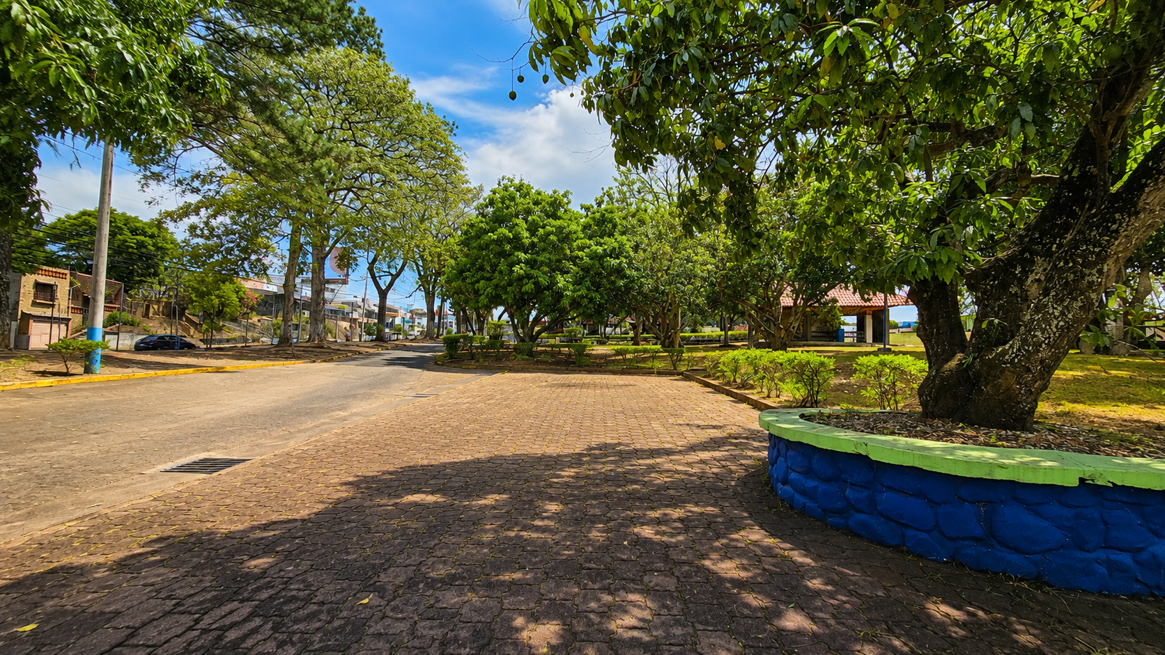 Jardín - imagen 1